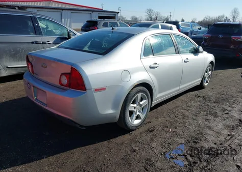 2010 Chevrolet Malibu from USA, damaged, VIN 1G1ZB5EB9AF307098